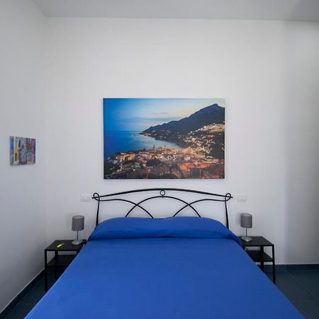 Hotel Knight House Napoli Esterno foto