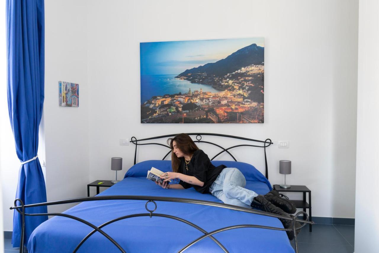 Hotel Knight House Napoli Esterno foto