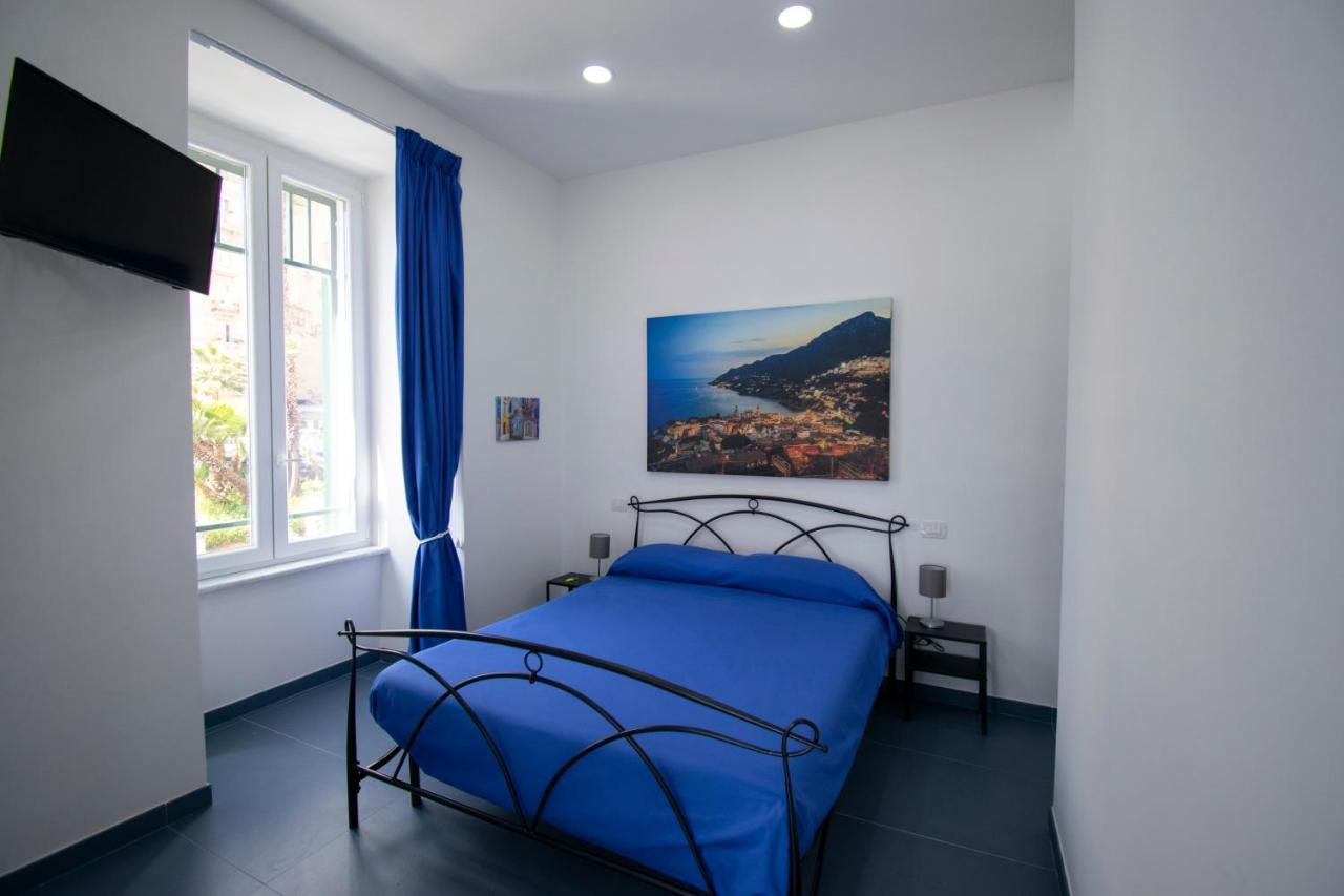 Hotel Knight House Napoli Esterno foto