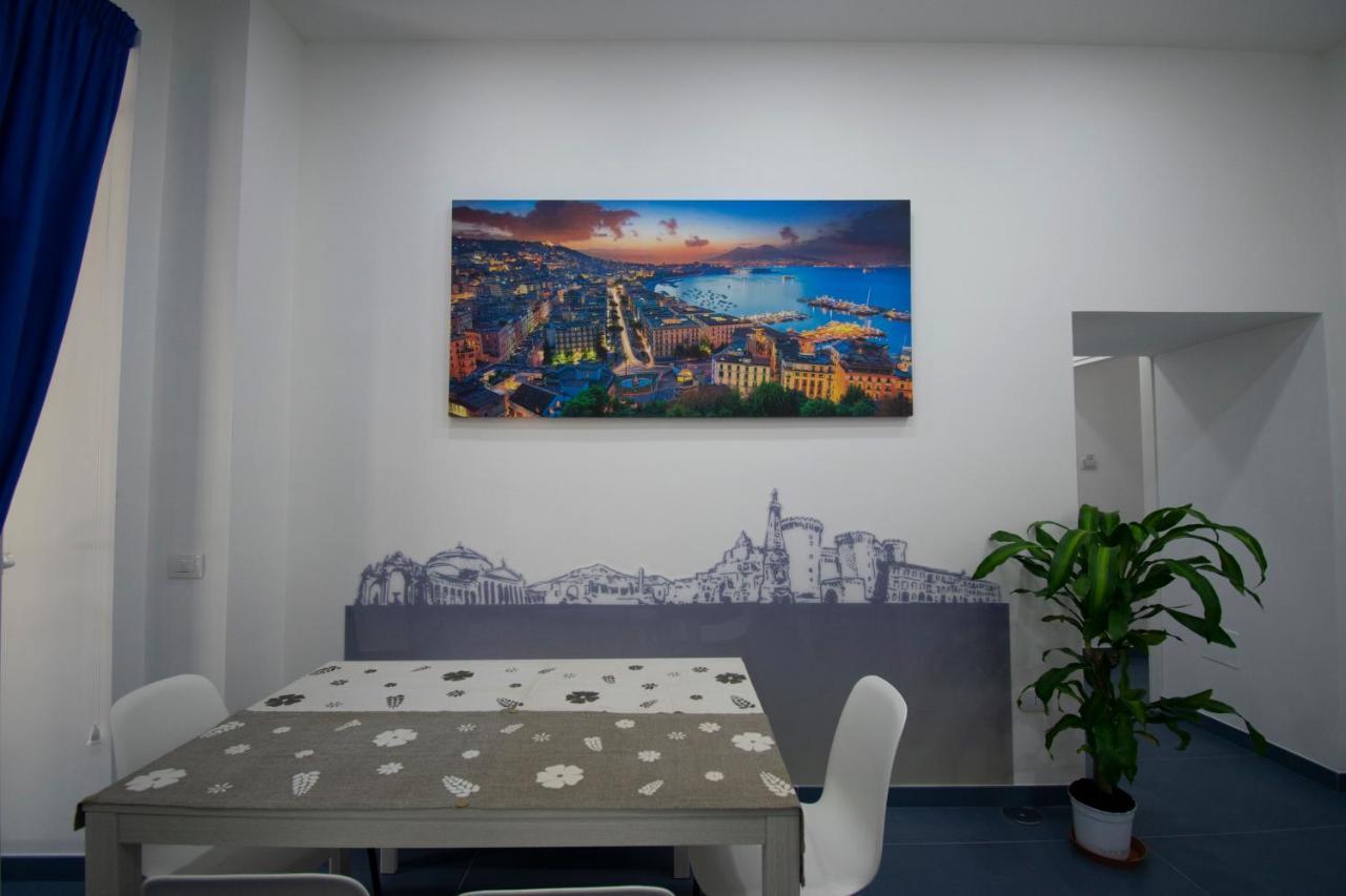 Hotel Knight House Napoli Esterno foto